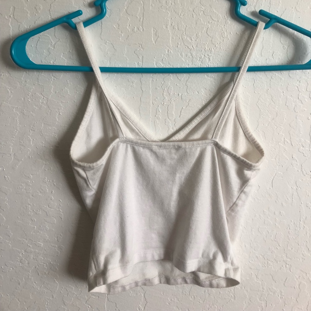 Crop top - Picture 2 of 3